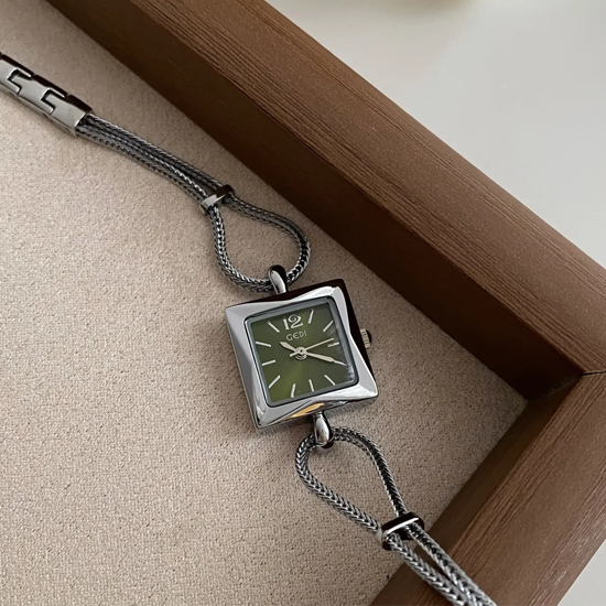 Silver & Green Square Link Timepiece: Elegant Quartz Watch