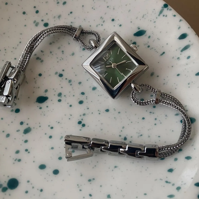 Silver & Green Square Link Timepiece: Elegant Quartz Watch