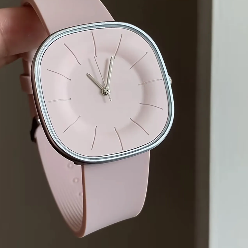 Smoky Rose Timepiece: Silicone Quartz Watch